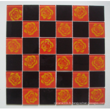 Verre de mosaïque rouge / noir avec motif de fleurs (TM8025)